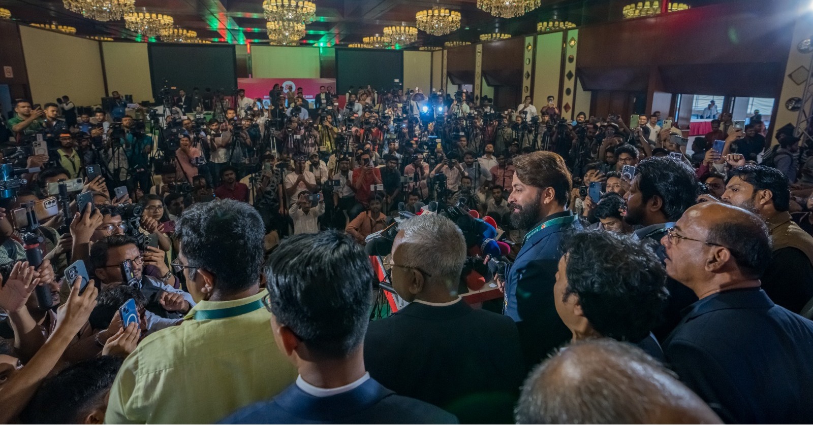 Free HTML5 Bootstrap Template by FREEHTML5.co